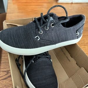 Boys size 13 sperry new.